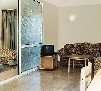 Longosa 4*