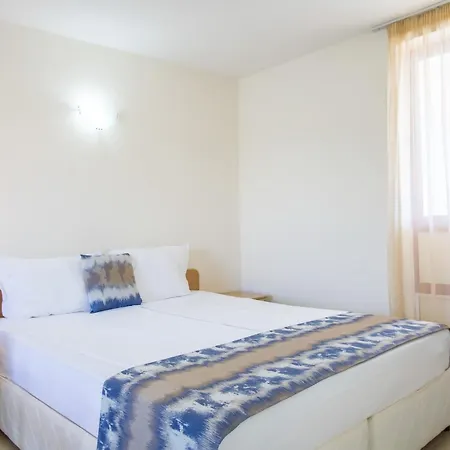 Otel Longosa