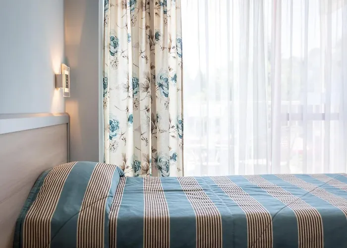 Longosa Отель Солнечный берег