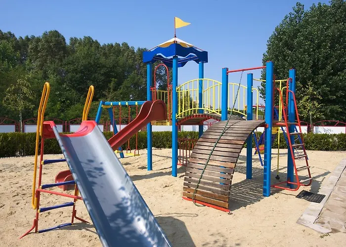 Отель Longosa 4*