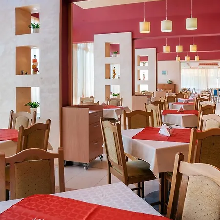 ホテル Longosa サニービーチ