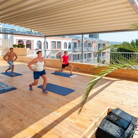 Longosa ホテル 4*